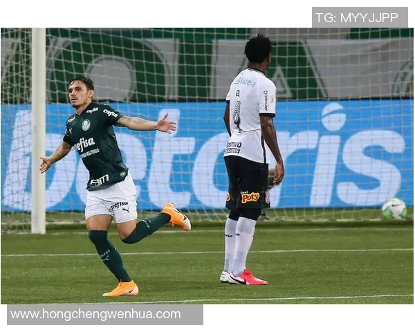 巴勒斯足球明星的崛起与荣耀背后的故事与成就分析